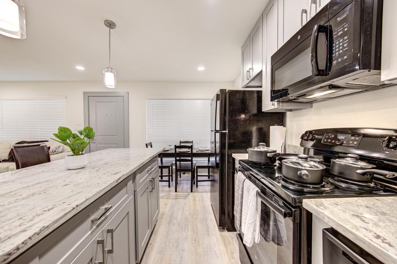 Trendy Midtown Apt, Walk To Shops & Sites, Pets Ok Houston Eksteriør billede