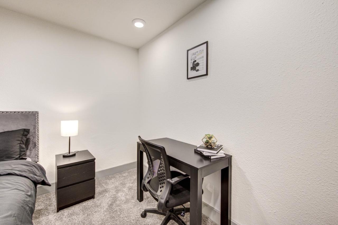 Trendy Midtown Apt, Walk To Shops & Sites, Pets Ok Houston Eksteriør billede