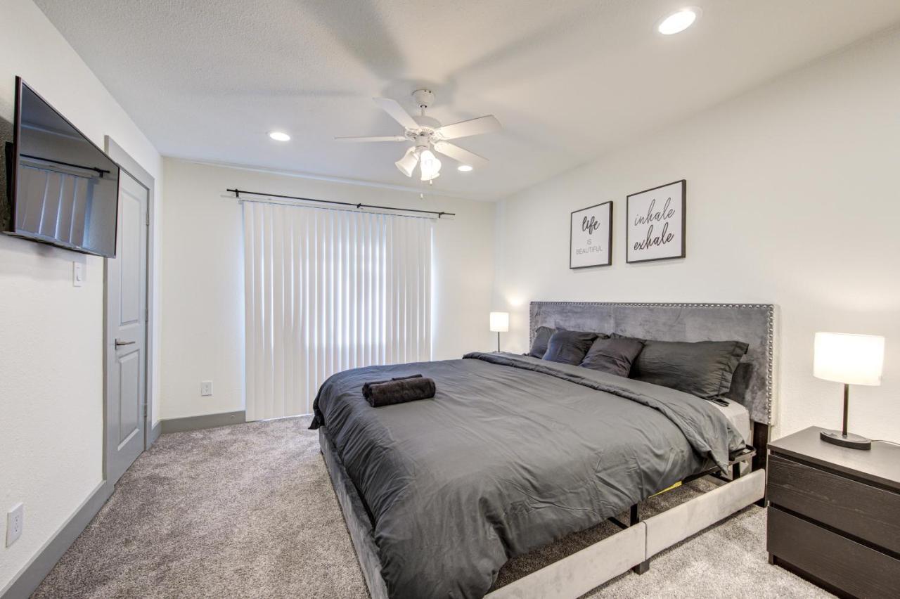 Trendy Midtown Apt, Walk To Shops & Sites, Pets Ok Houston Eksteriør billede