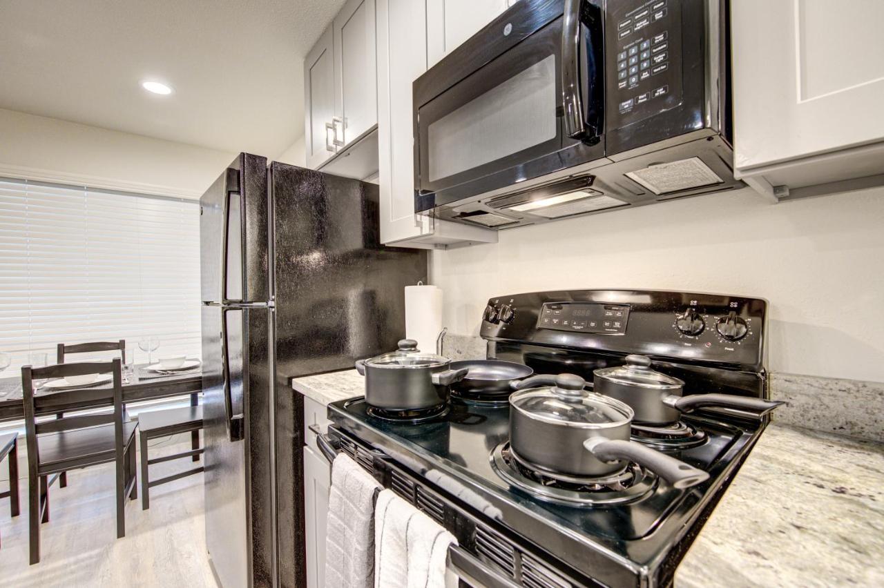 Trendy Midtown Apt, Walk To Shops & Sites, Pets Ok Houston Eksteriør billede