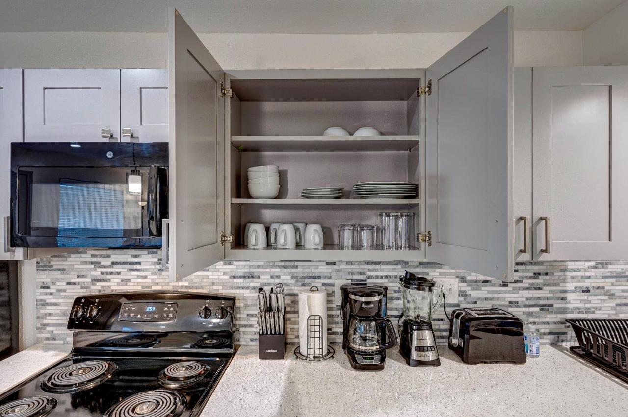 Trendy Midtown Apt, Walk To Shops & Sites, Pets Ok Houston Eksteriør billede