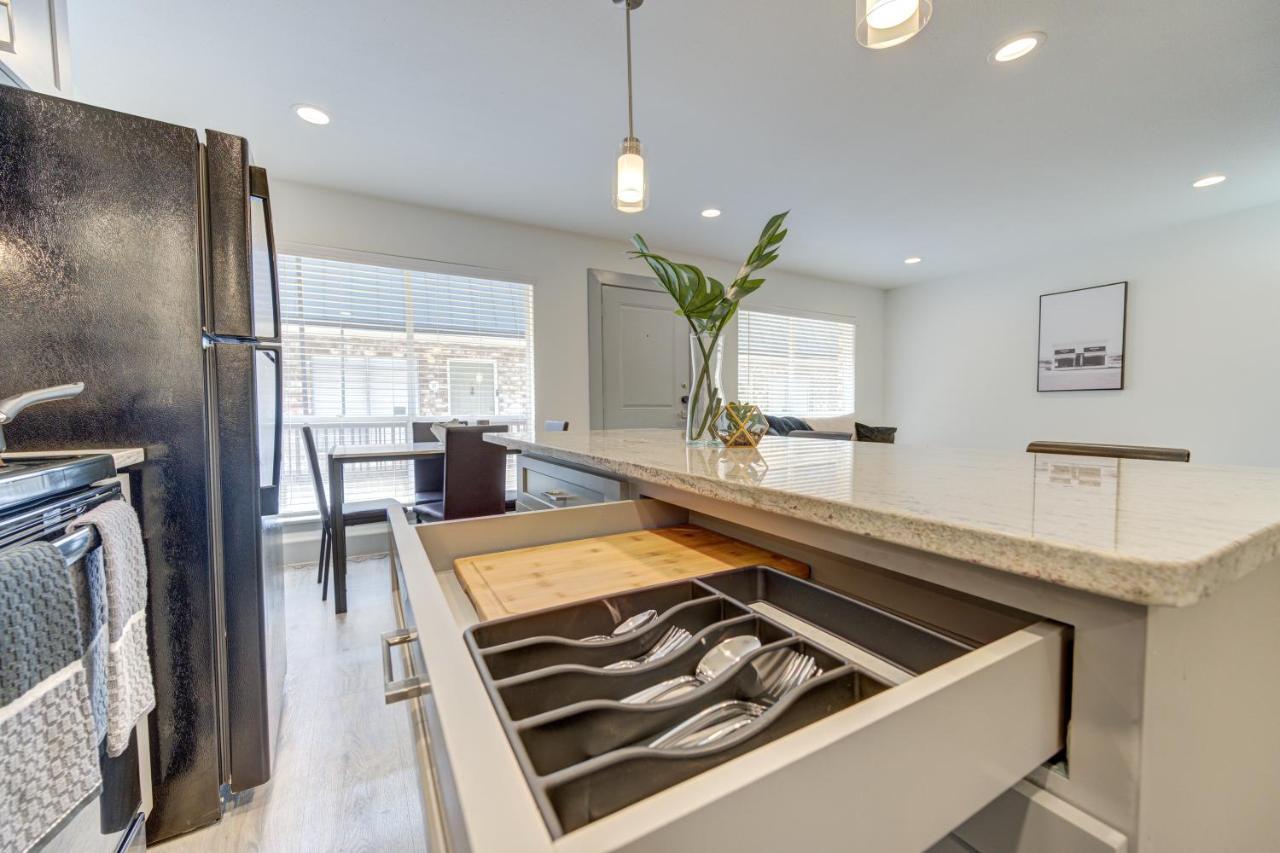 Trendy Midtown Apt, Walk To Shops & Sites, Pets Ok Houston Eksteriør billede