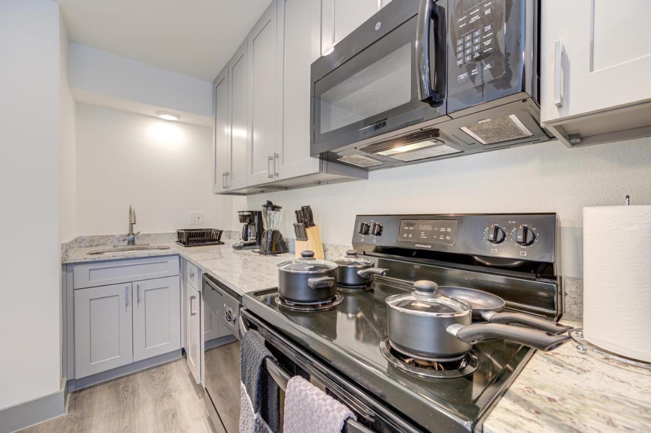 Trendy Midtown Apt, Walk To Shops & Sites, Pets Ok Houston Eksteriør billede