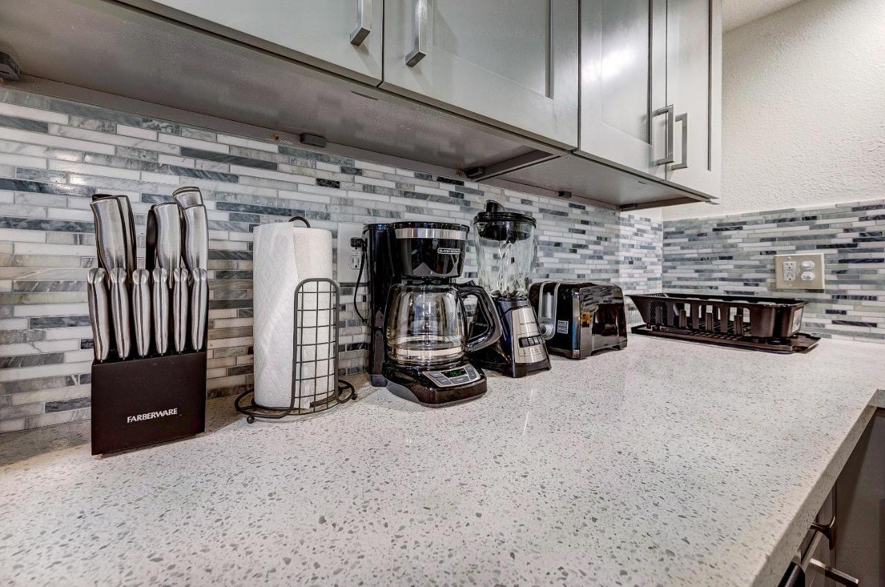 Trendy Midtown Apt, Walk To Shops & Sites, Pets Ok Houston Eksteriør billede