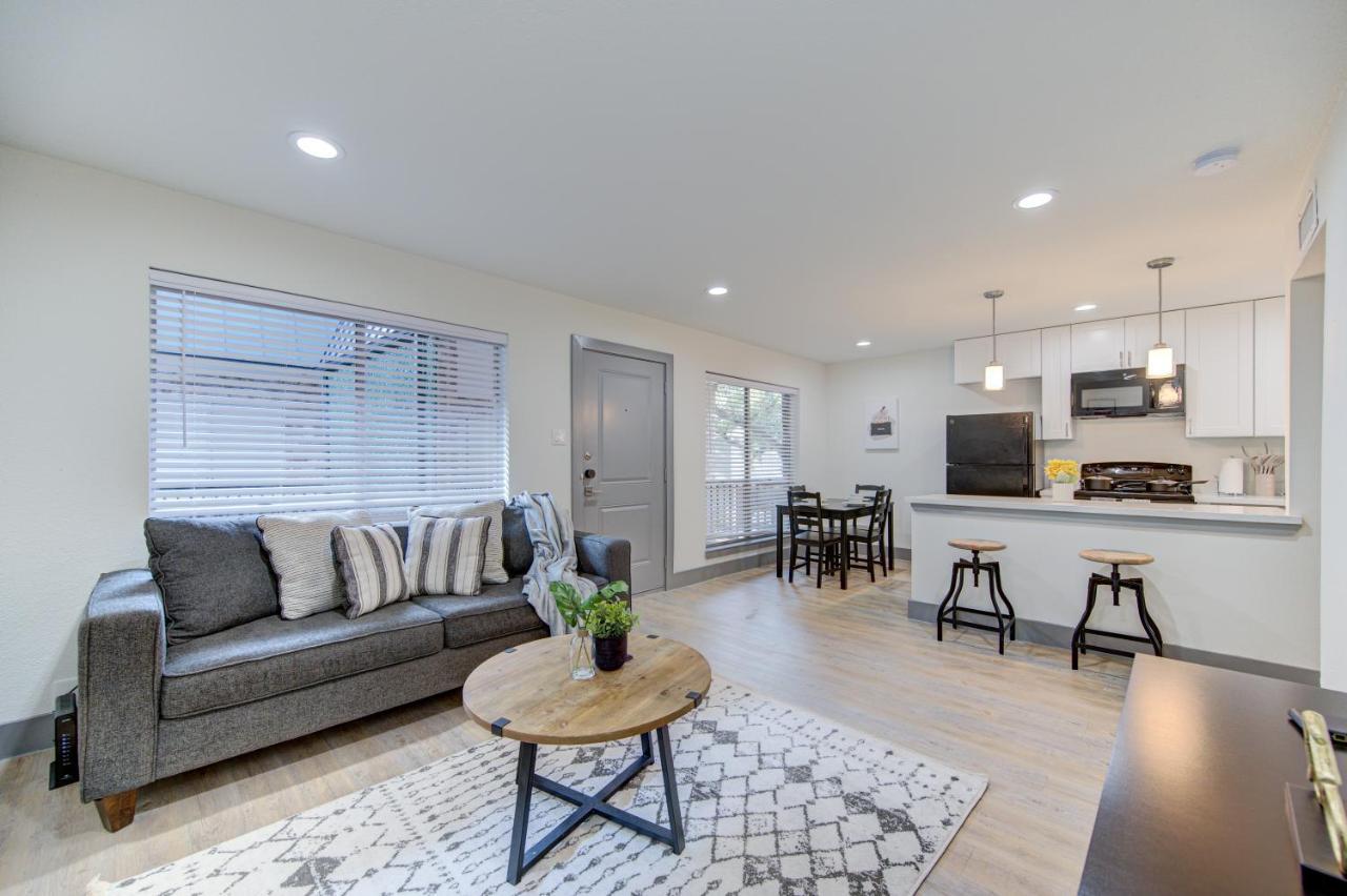 Trendy Midtown Apt, Walk To Shops & Sites, Pets Ok Houston Eksteriør billede