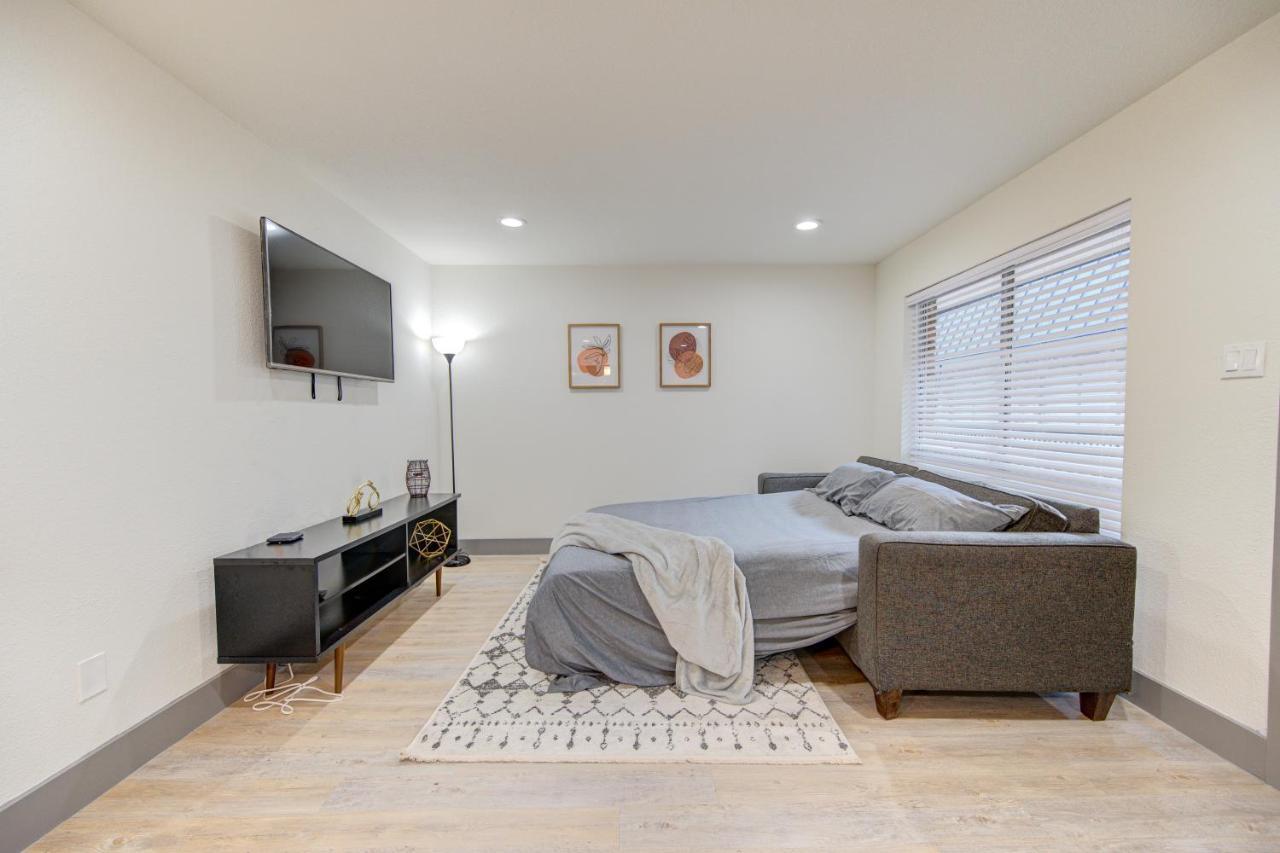 Trendy Midtown Apt, Walk To Shops & Sites, Pets Ok Houston Eksteriør billede