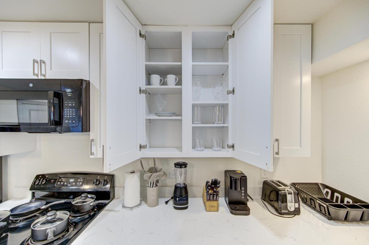 Trendy Midtown Apt, Walk To Shops & Sites, Pets Ok Houston Eksteriør billede